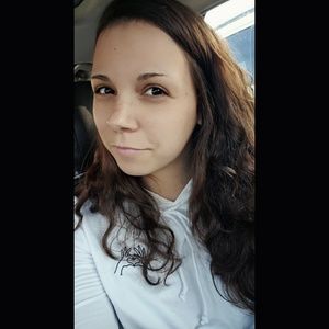 Meet your Posher, Destiny